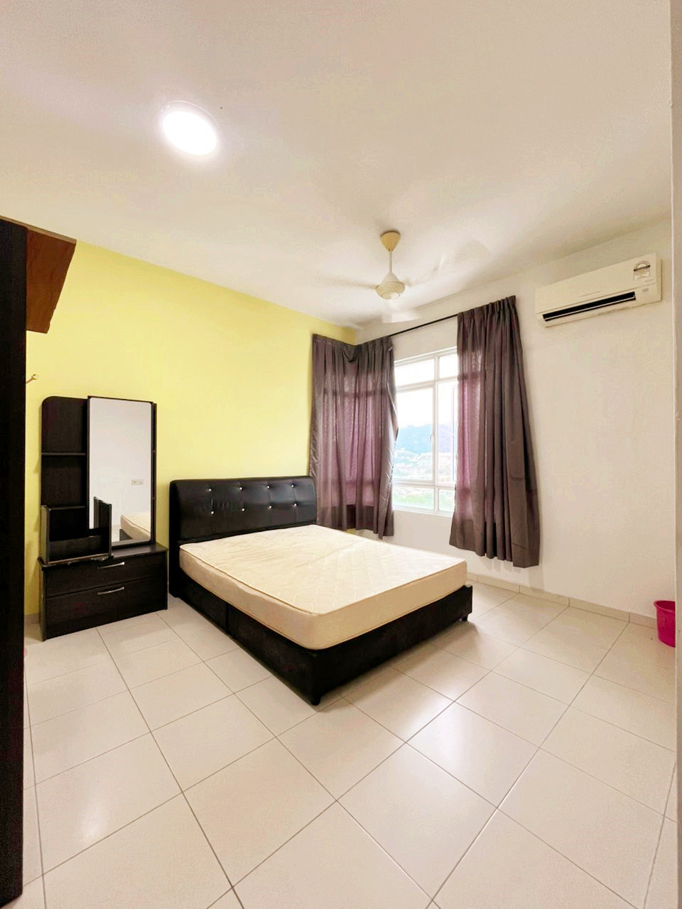Arena Residence, 2100pm - photo 9