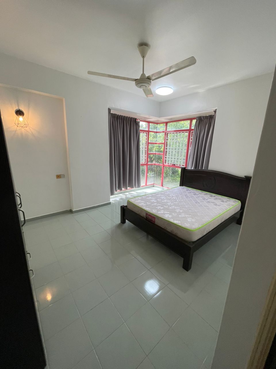 Scotland Park, RM 1800 - photo 8