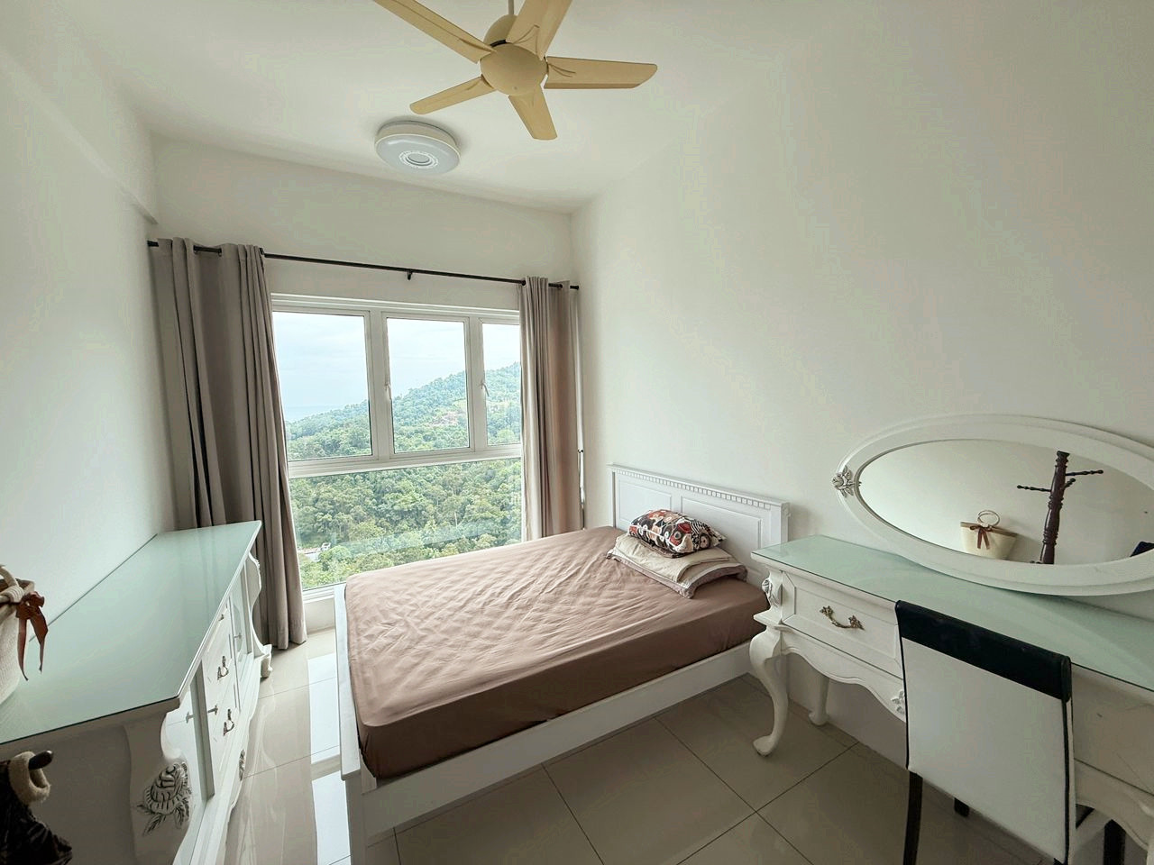 Orchard Ville, RM 1600 - photo 3