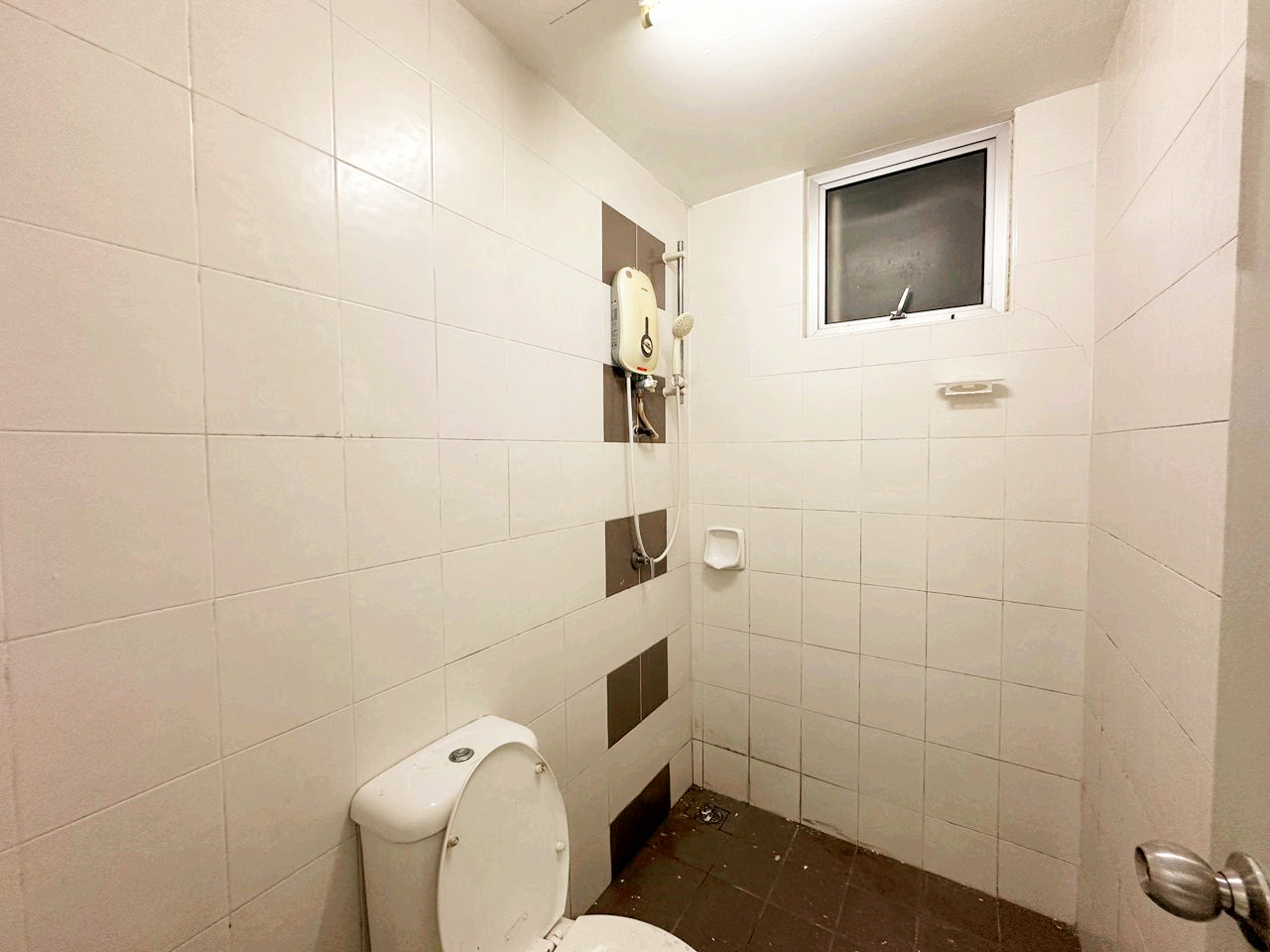 Golden Triangle, RM 1800 - photo 10