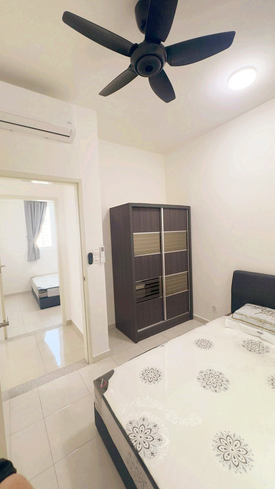 Ideal Residency, 1700pm - photo 8