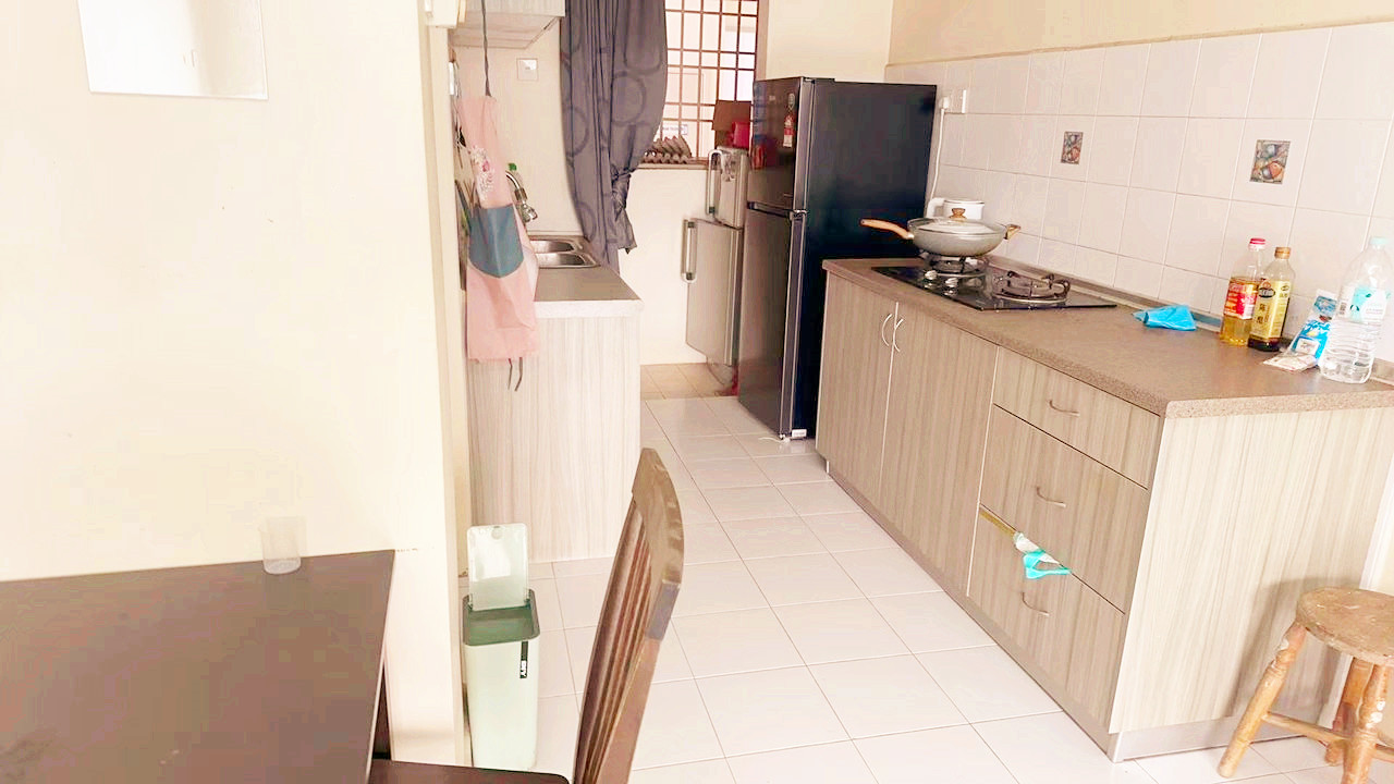 University Place, RM 1300 - photo 2