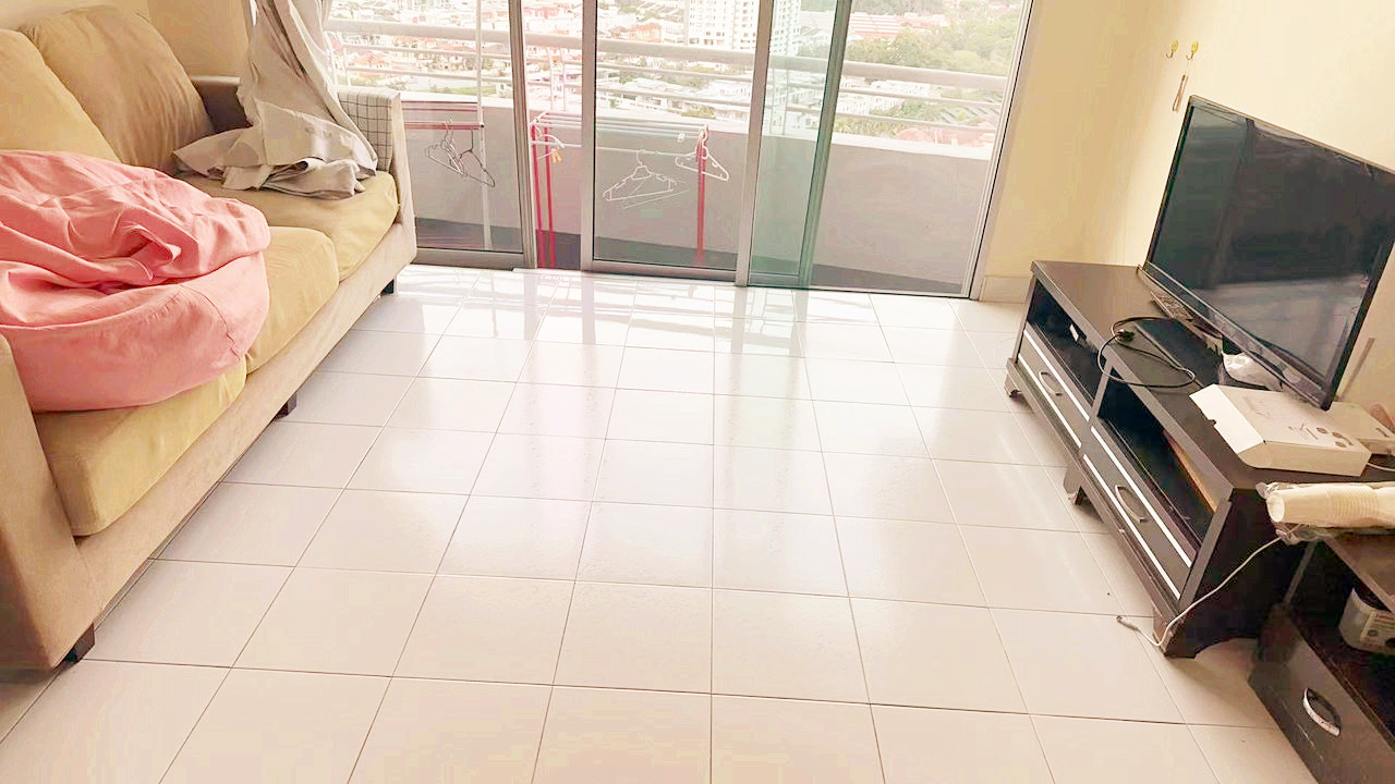 University Place, RM 1300 - photo 3