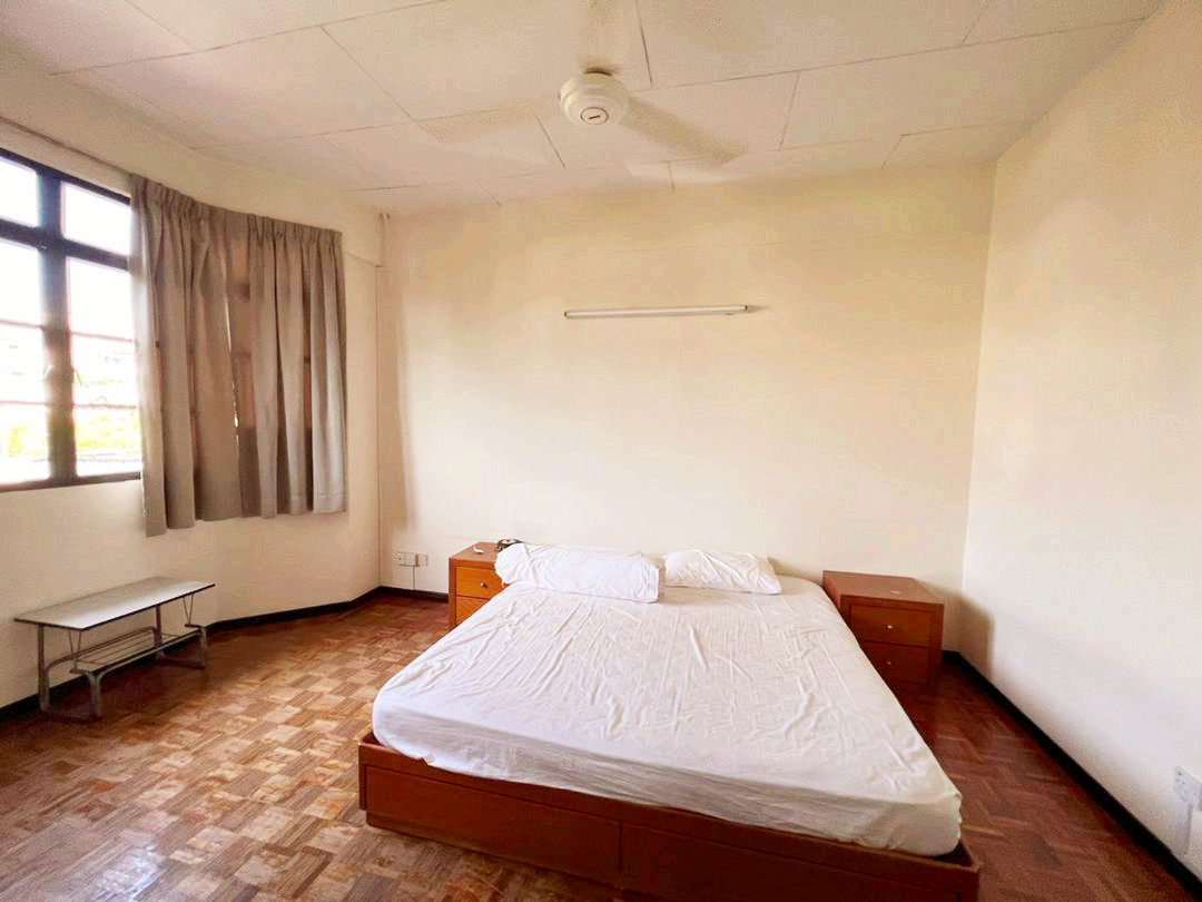 2 Storey, Lintang Bayan, RM2300 - photo 5