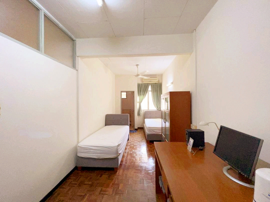 2 Storey, Lintang Bayan, RM2300 - photo 8