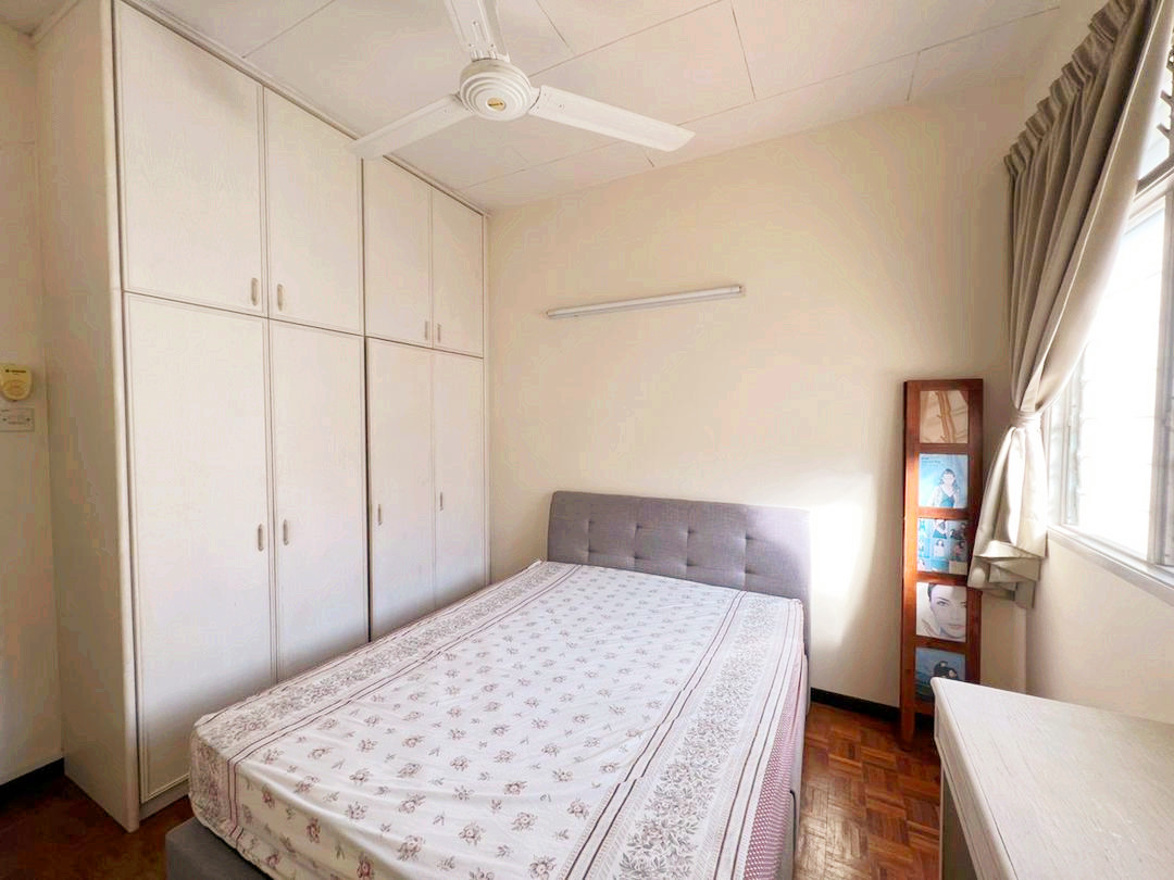 2 Storey, Lintang Bayan, RM2300 - photo 9
