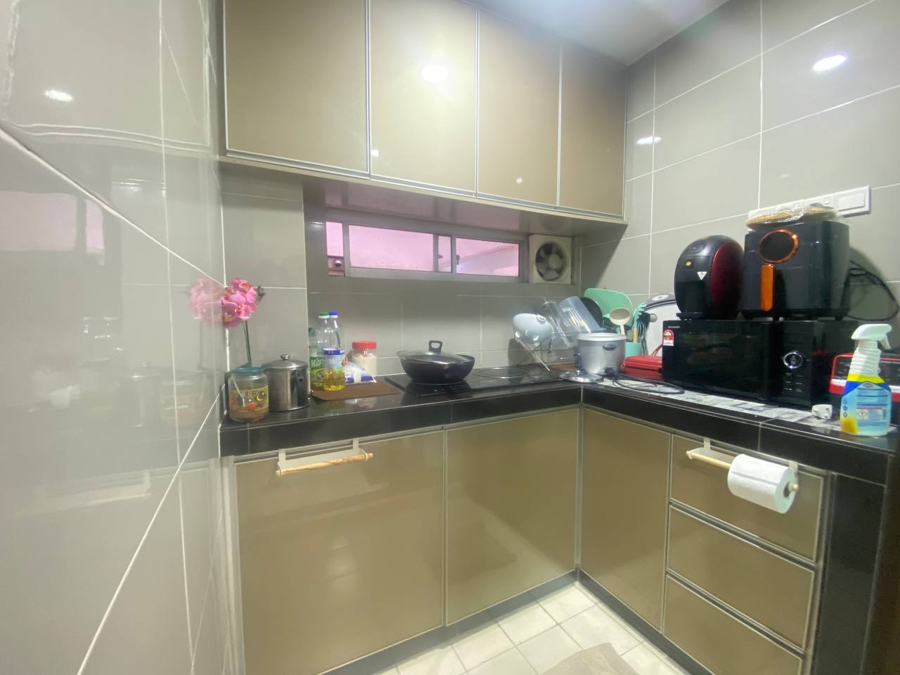 Indah Alam Condo Sek 22 Shah Alam WTS by Emily - photo 2
