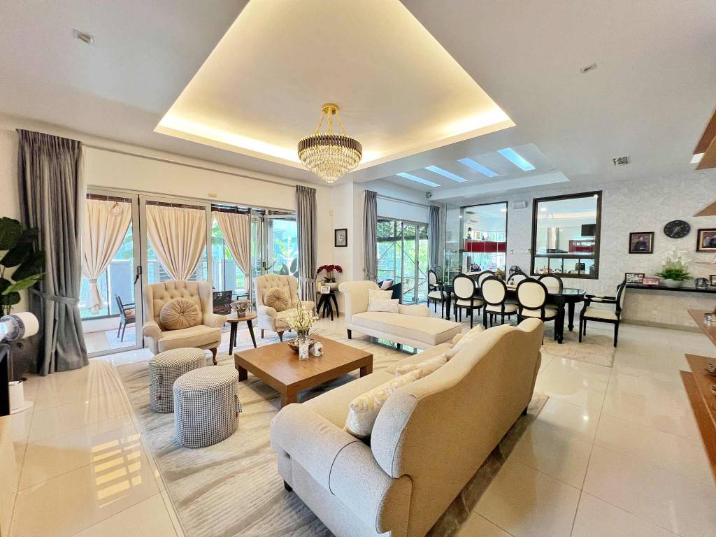 Laman Seri Seksyen 13 Shah Alam by JR Tey - photo 2