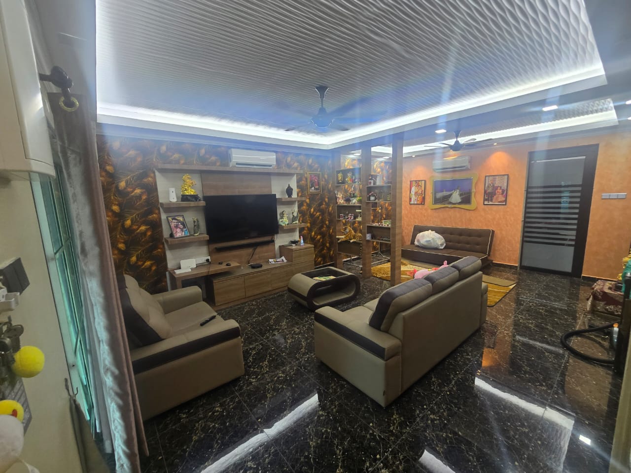 2 sty house Jln Kristal Sek 7 Shah Alam by JR Tey - photo 1