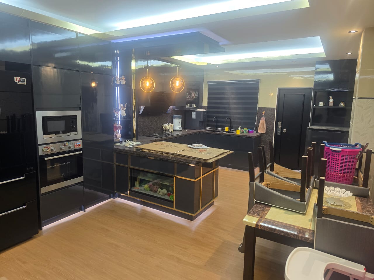 2 sty house Jln Kristal Sek 7 Shah Alam by JR Tey - photo 2