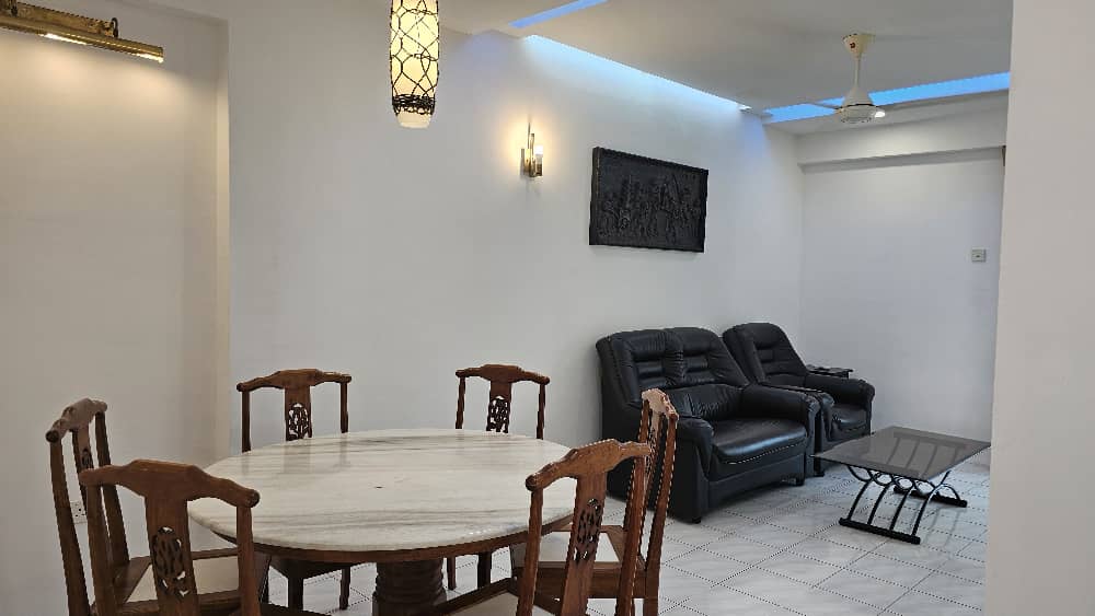 Halaman Kristal 1600 ...
