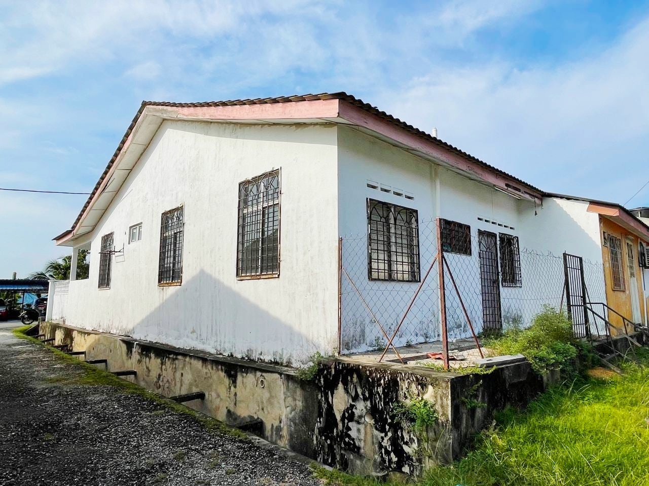 Single Storey Seksyen 2 Bandar Rinching Semenyih - photo 4