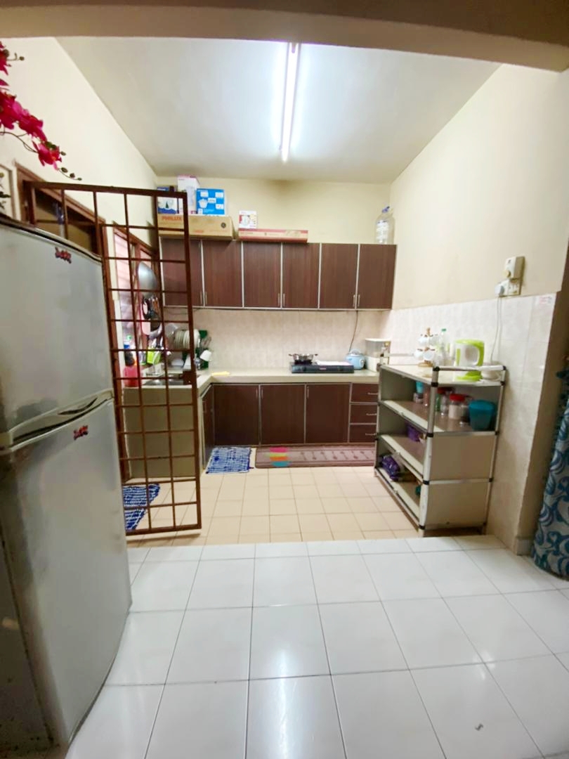2 Storey Terrace, Seksyen 8, Bandar Baru Bangi - photo 9