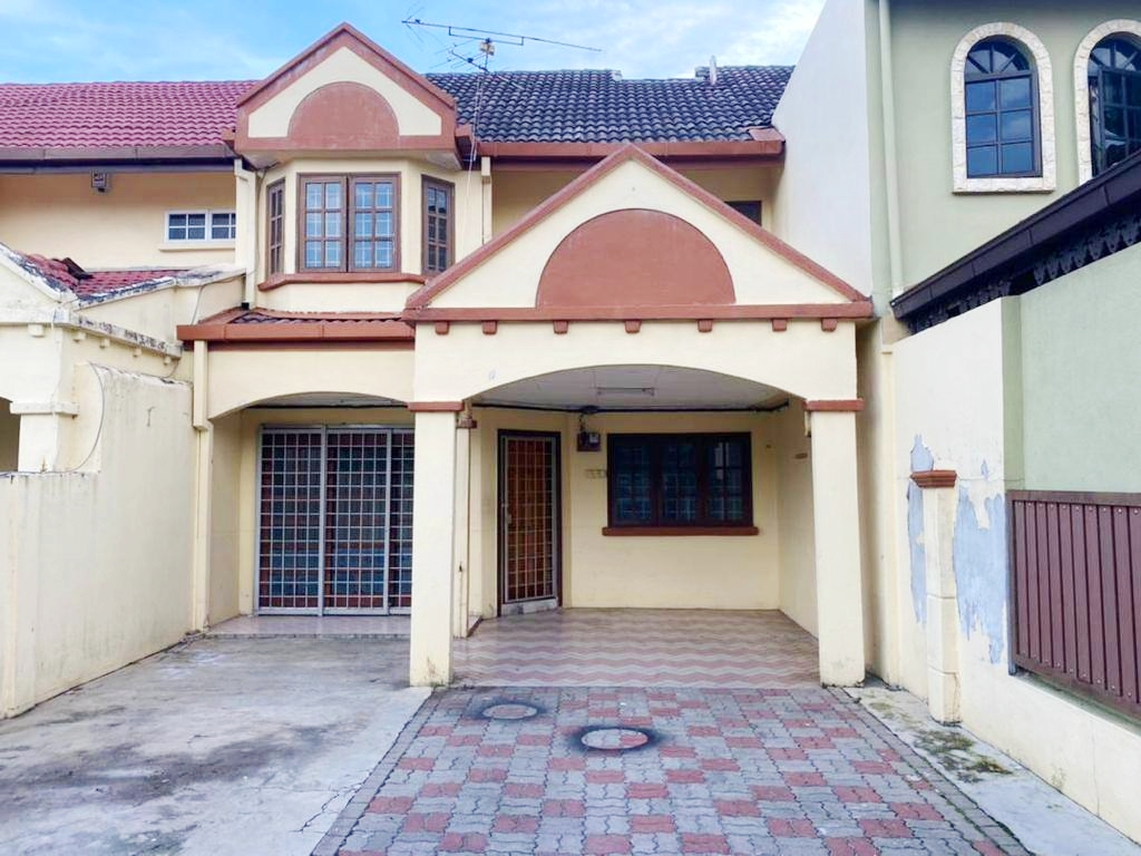 Bandar Tun Hussein Onn