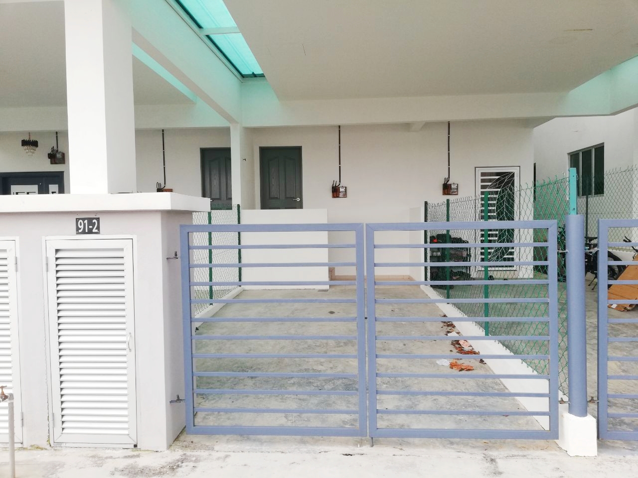 Townhouse Taman Bukit Mantin