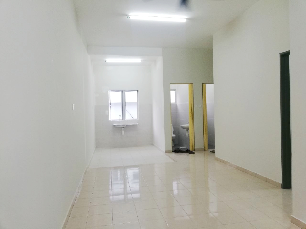 Townhouse Taman Bukit Mantin - photo 3