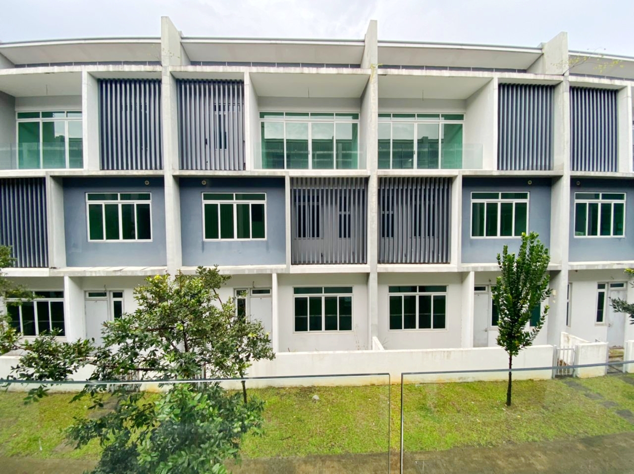Triple Storey DIsland - photo 3