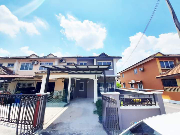 Teres 2 Tingkat Bandar Tasik Kesuma Fasa 5