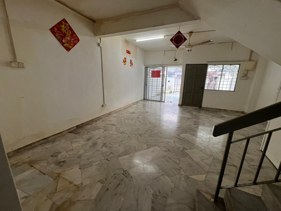 Puchong Jaya Jalan Kenari - photo 3