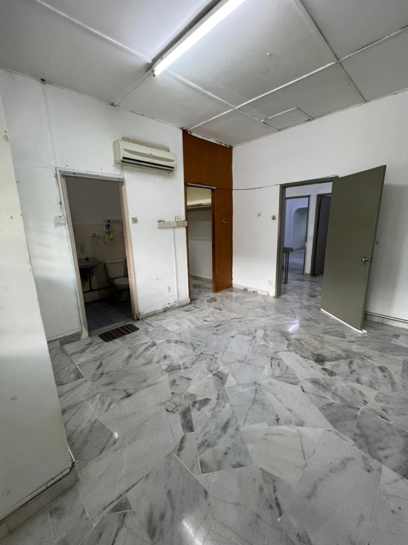 Puchong Jaya Jalan Kenari - photo 13