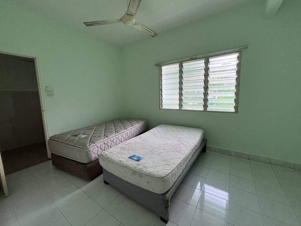 Petaling Jaya Section 5 - photo 10