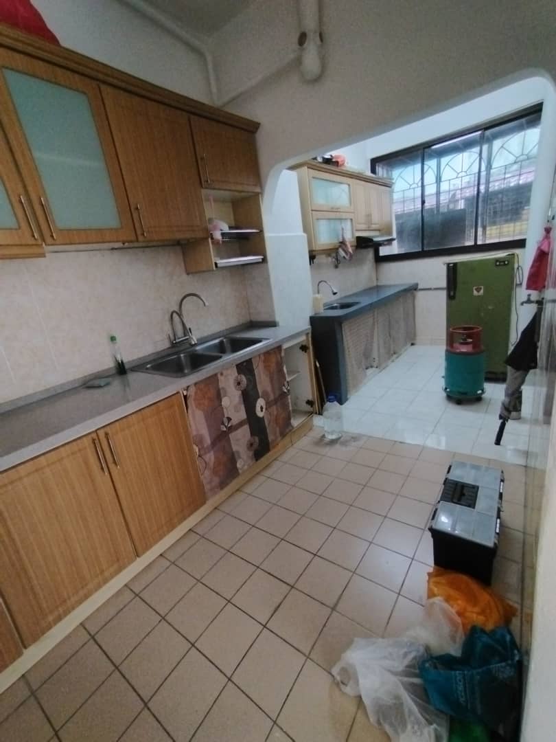 Taman Mawar Apartment - photo 3
