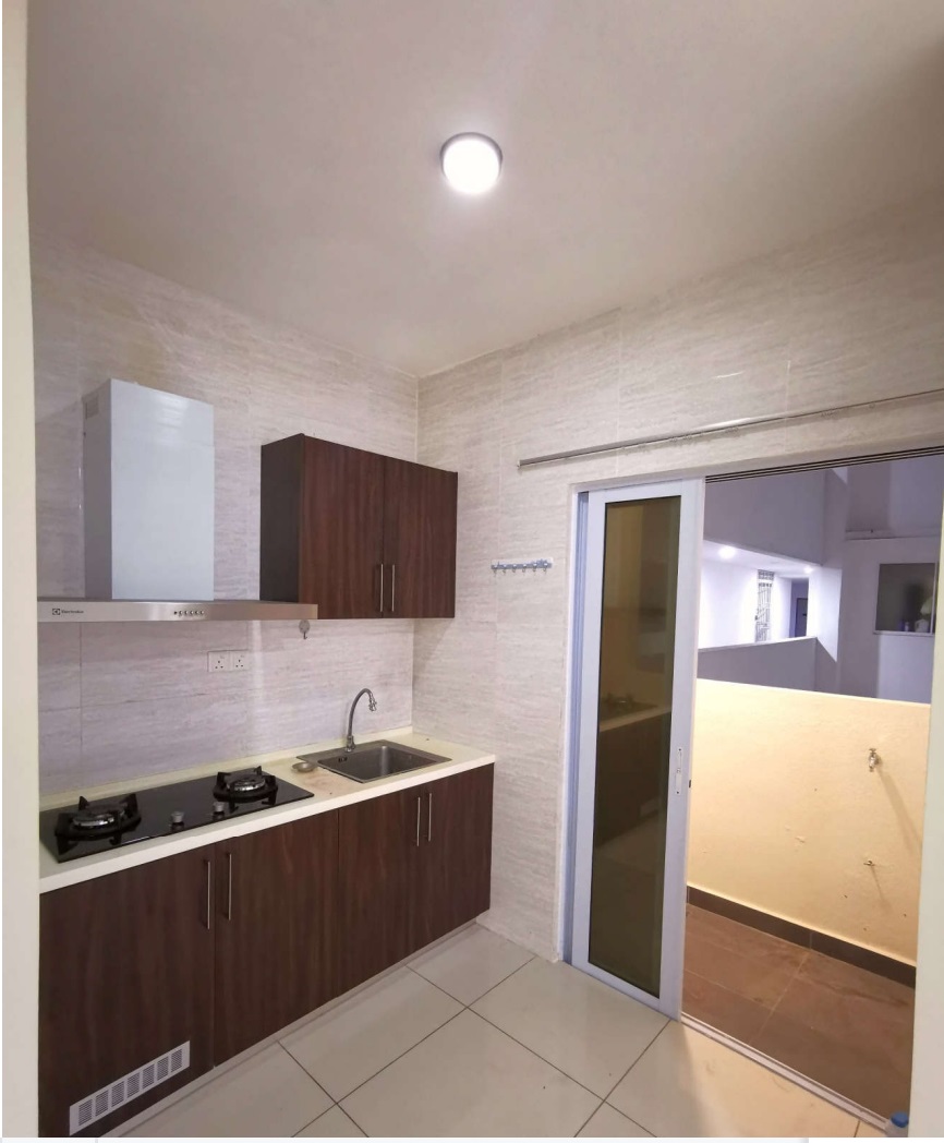 Koi Suite Condo - photo 3