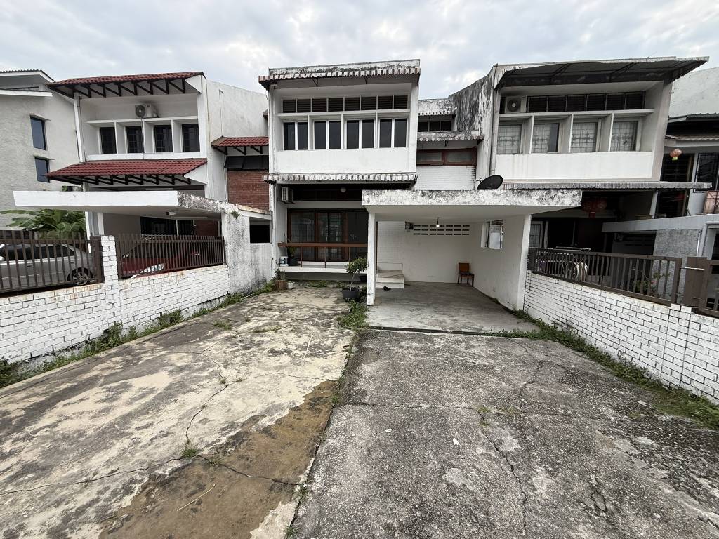 SS3, Taman Universiti, Petaling Jaya