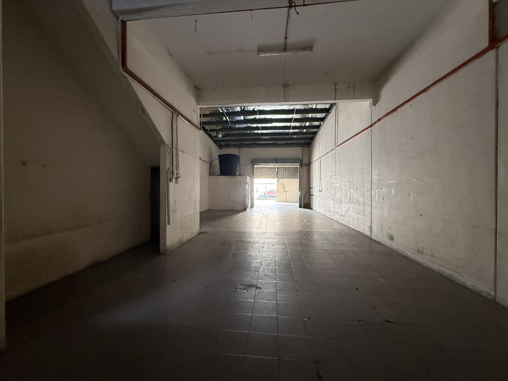 Taman Perindustrian Puchong Factory - photo 4