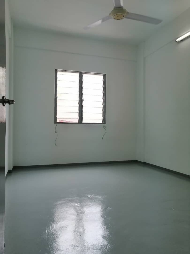 Puchong Utama Court 2 PU Court 2 - photo 3