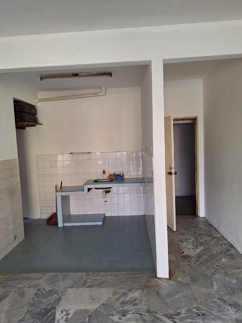 Sri Anggerik 1 - photo 2