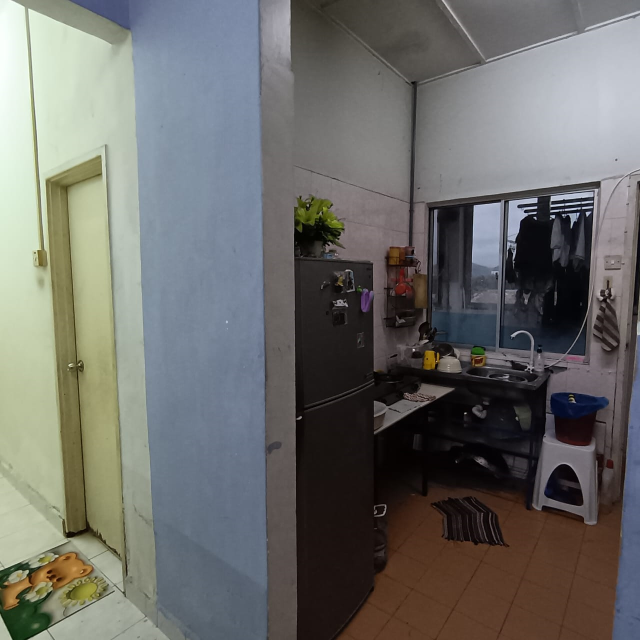 Lotus Apartment - photo 4