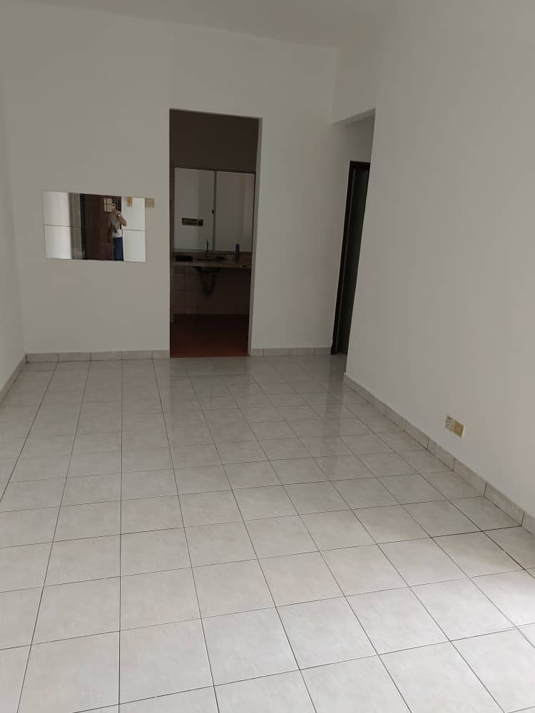 Lotus Apartment - photo 2