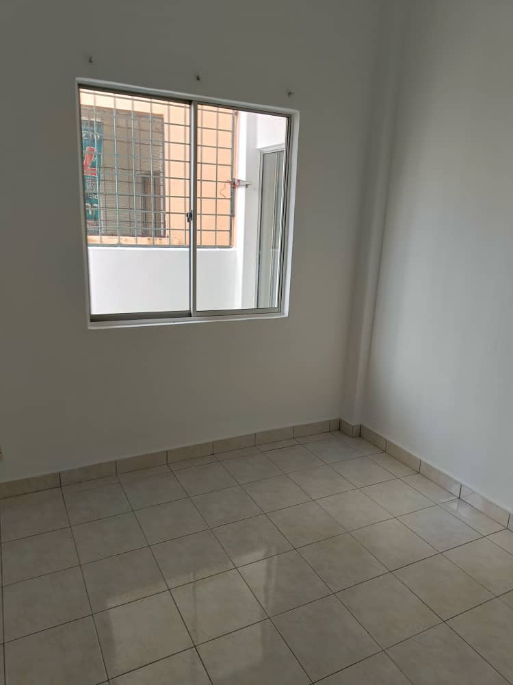Lotus Apartment - photo 6