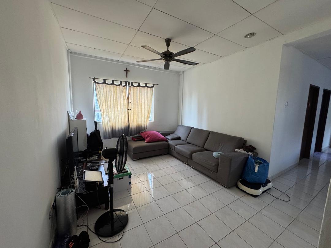 Avenue Court Condo T ...