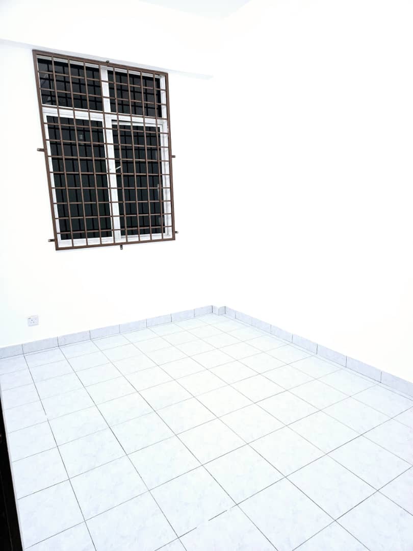 Orchid Apartment - photo 8