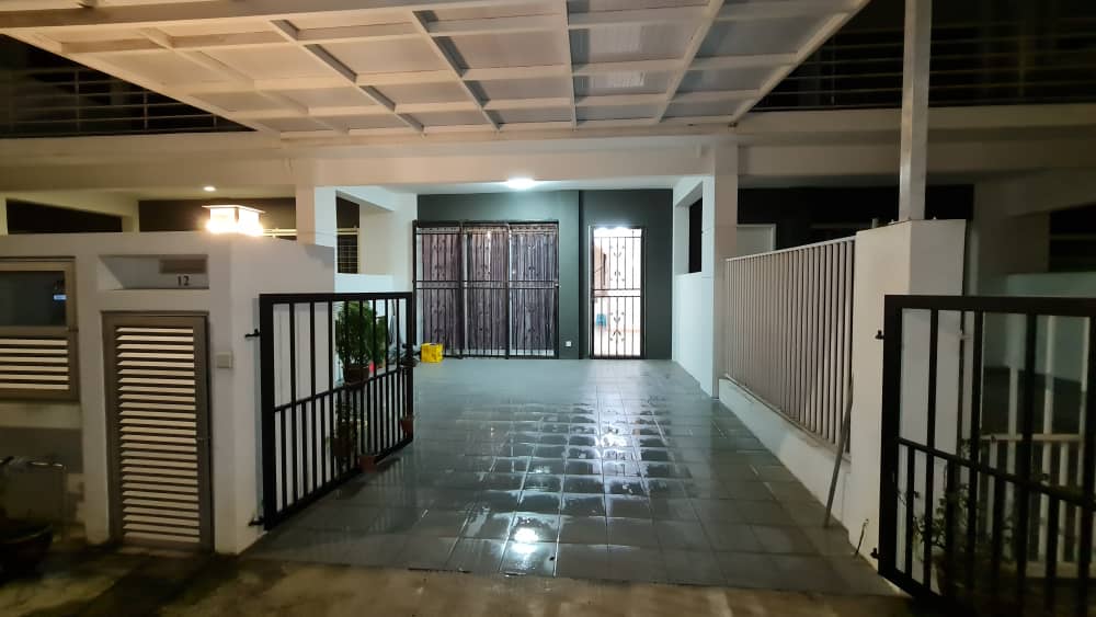 Bayu Heights 2 Seri Kembangan - photo 2