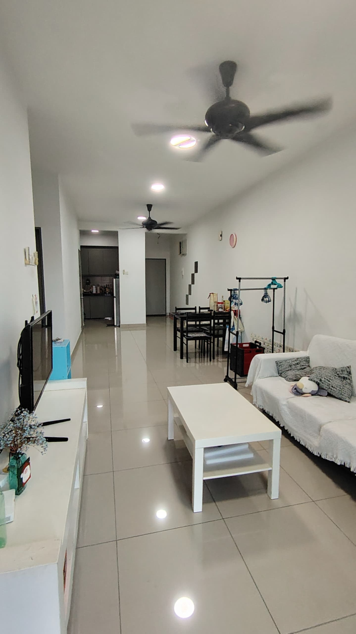 Palace Court Condo - photo 2