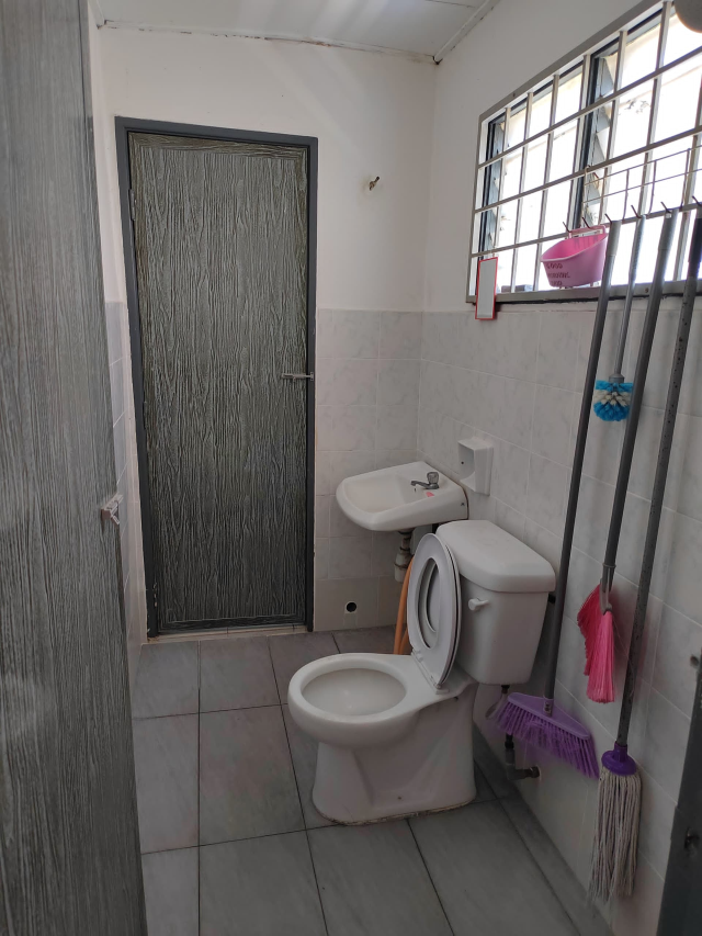Taman Desa Karunmas, Balakong - photo 12