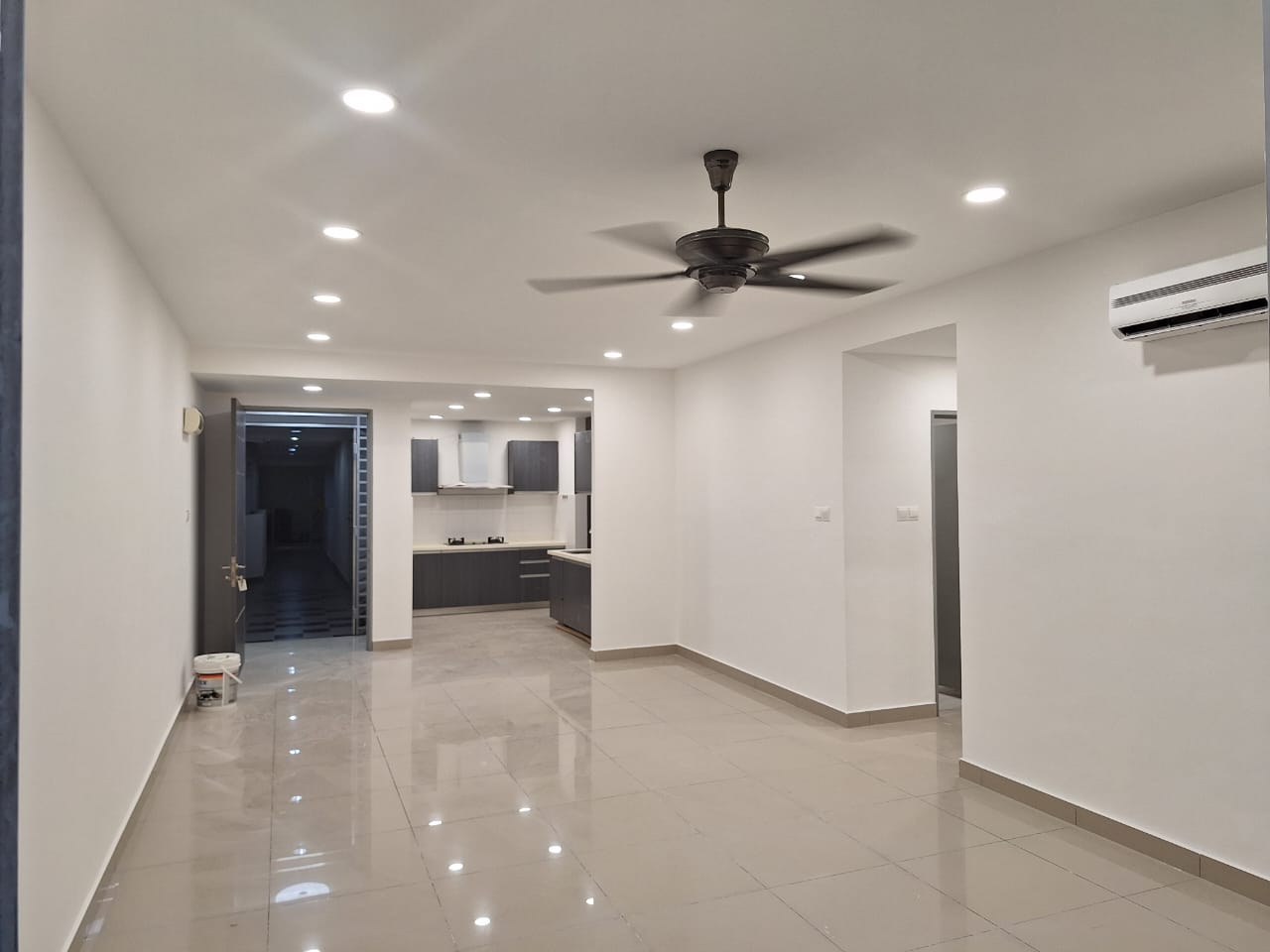 K Boulevard, Koi Boulevard - photo 2