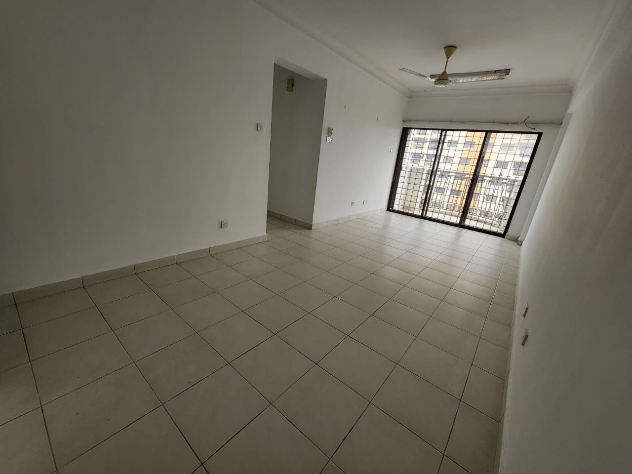 Avilla Condo - photo 1