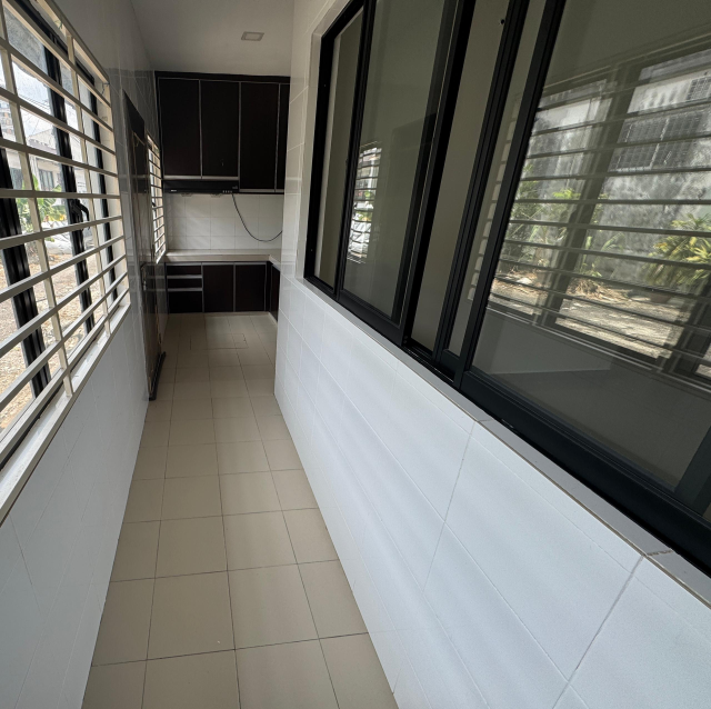 OUG - photo 10