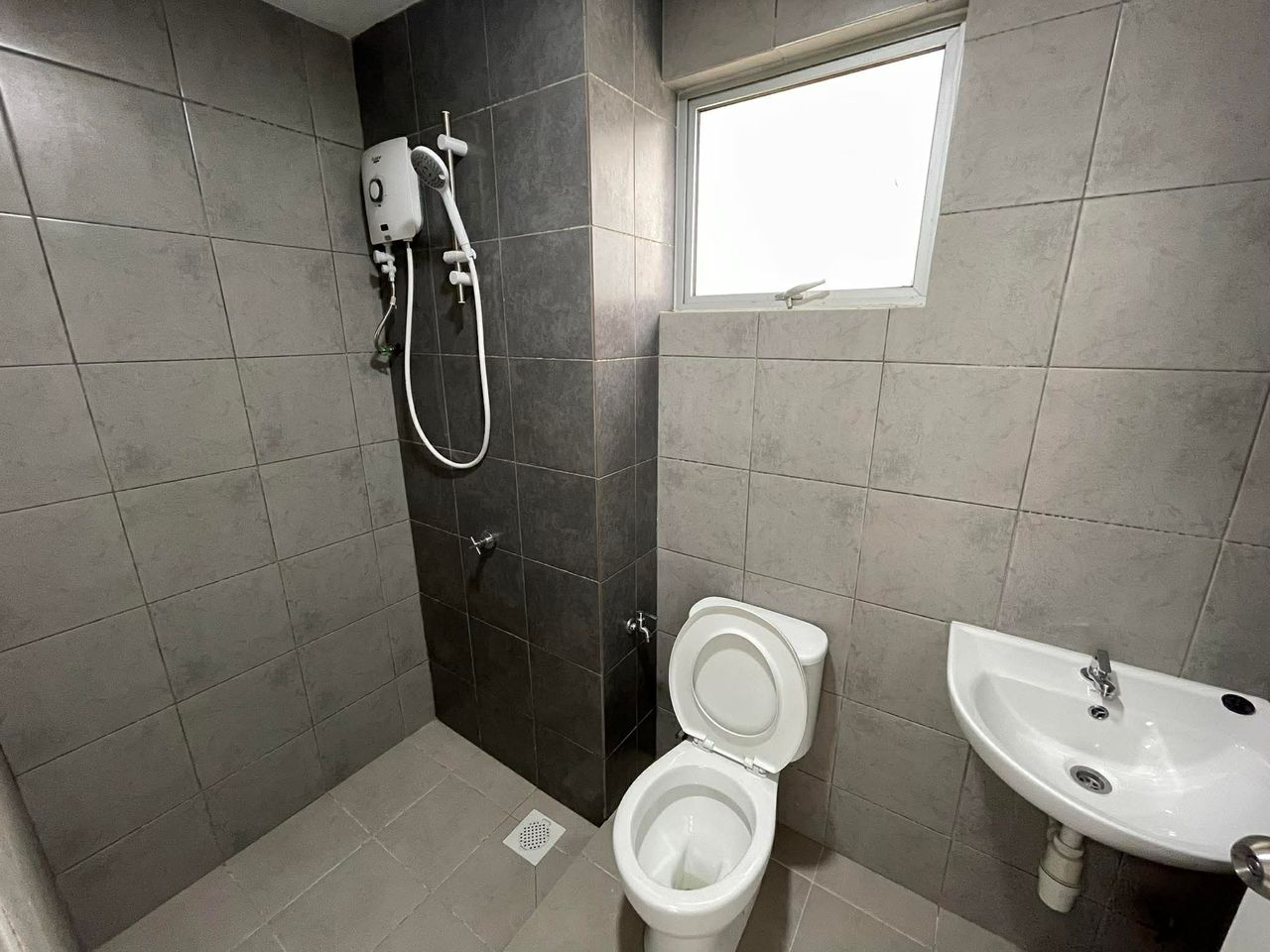 Residensi Sateria, Bandar Tasik Selatan - photo 4