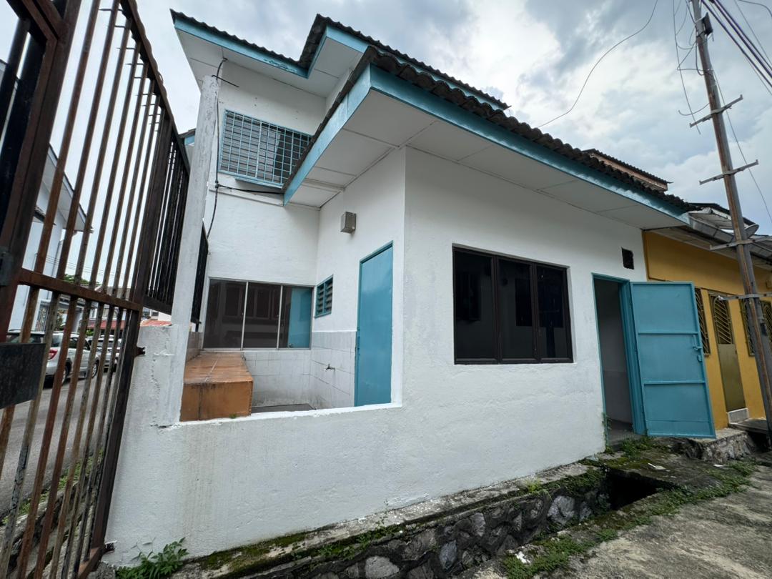 Bandar Puchong Jaya, Jalan Enggang - photo 12