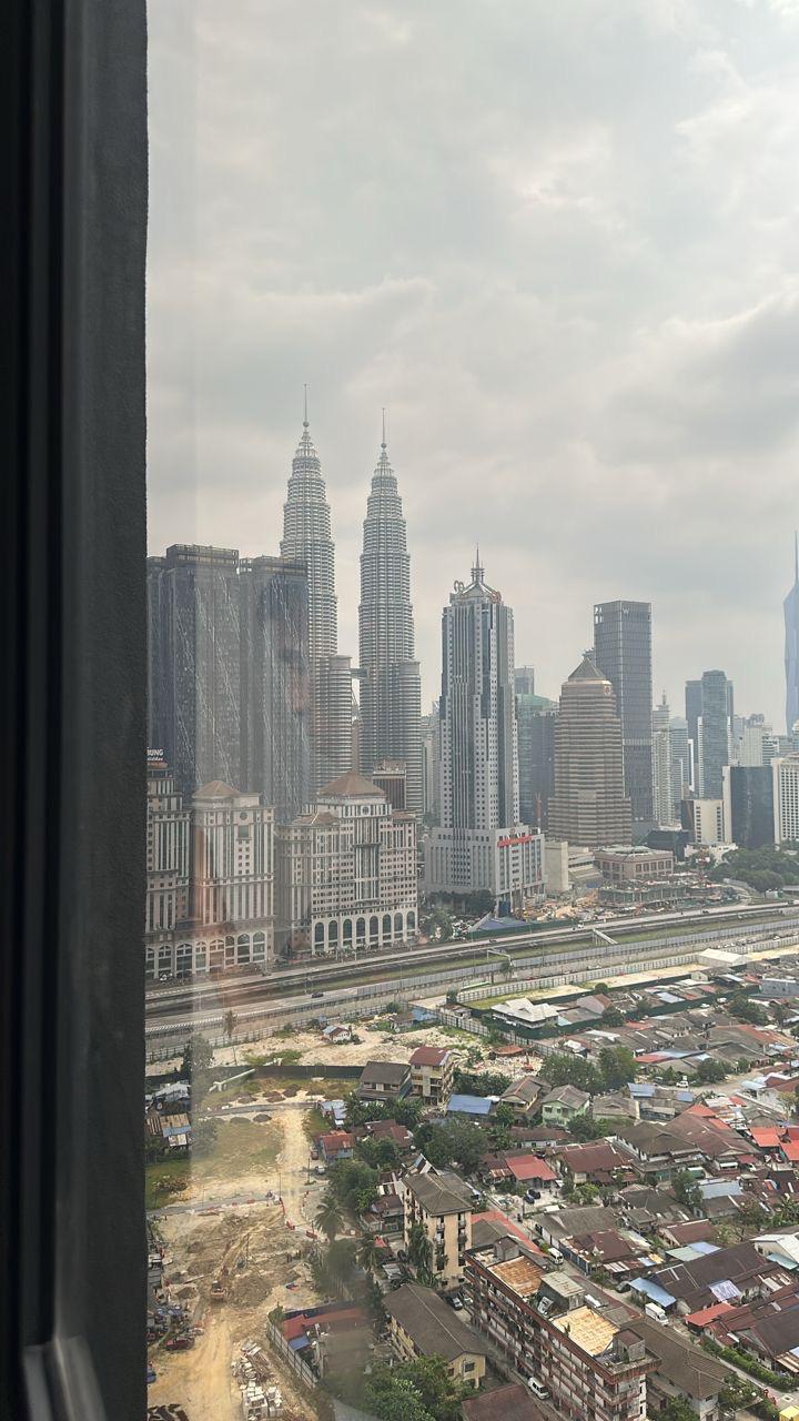 Armani Raja Uda, KLCC, KL City - photo 7