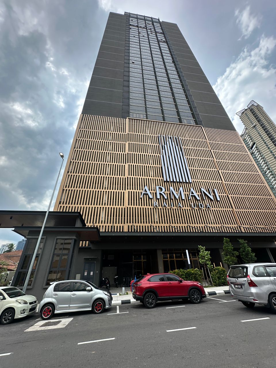 Armani Raja Uda, KLCC, KL City - photo 8
