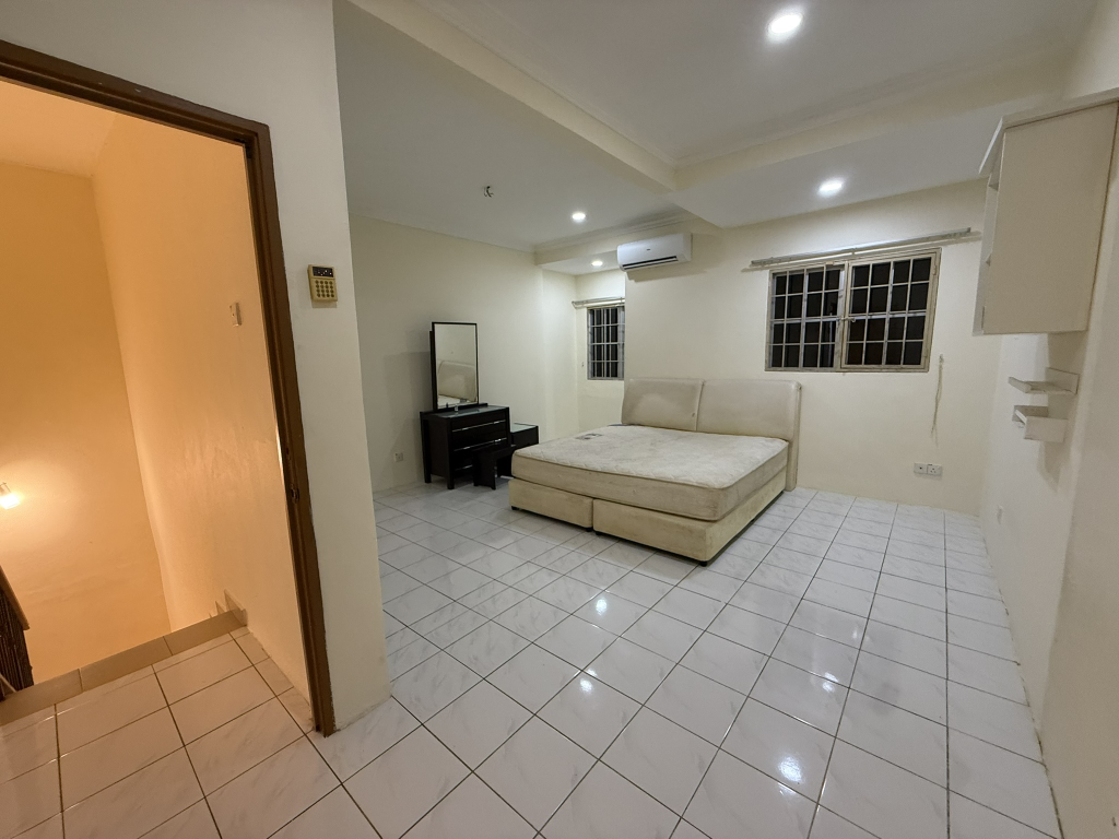 Taman Lestari Perdana 8, LP8, Seri Kembangan - photo 13
