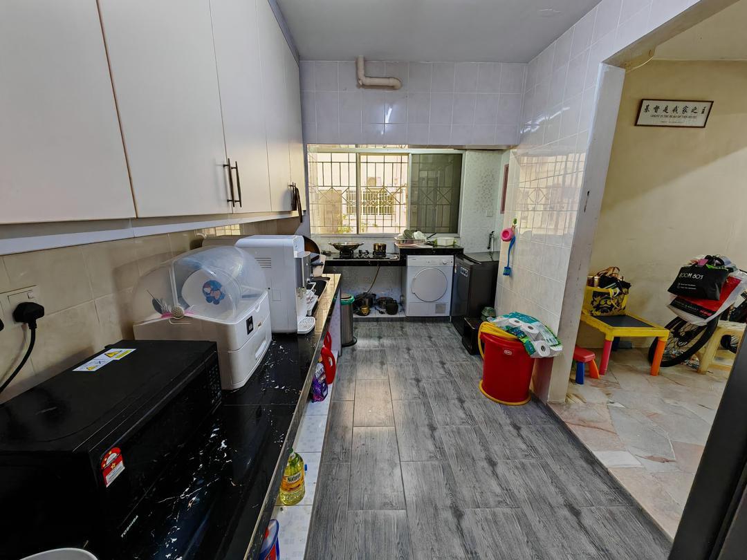 Sri Pinang Apartment - photo 3