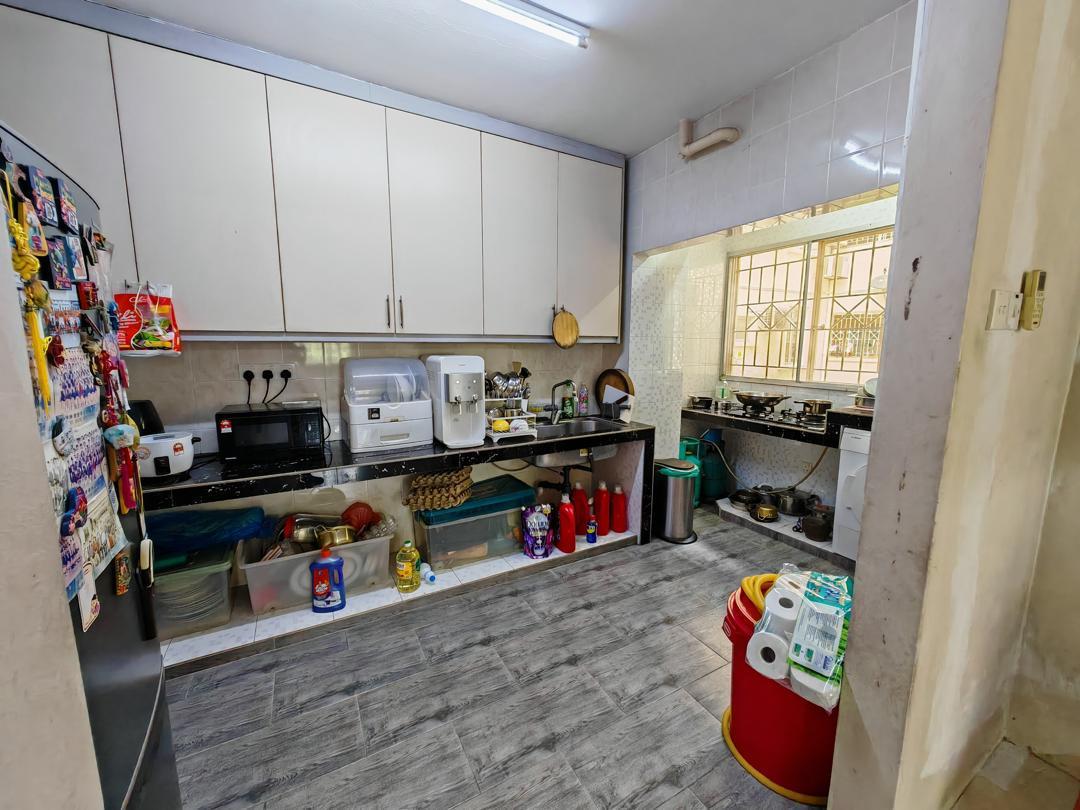 Sri Pinang Apartment - photo 4