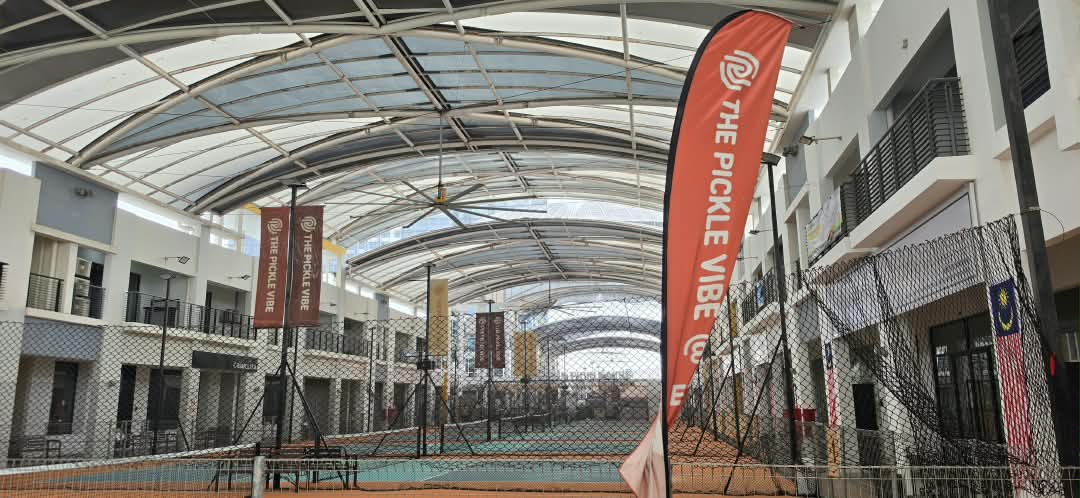 The Atmosphere, Seri Kembangan - photo 2